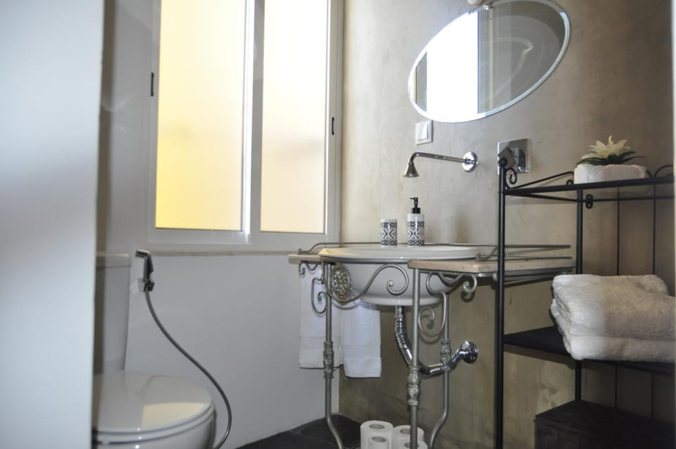 Cativos - Alfama Center District Apartment in Lisbon