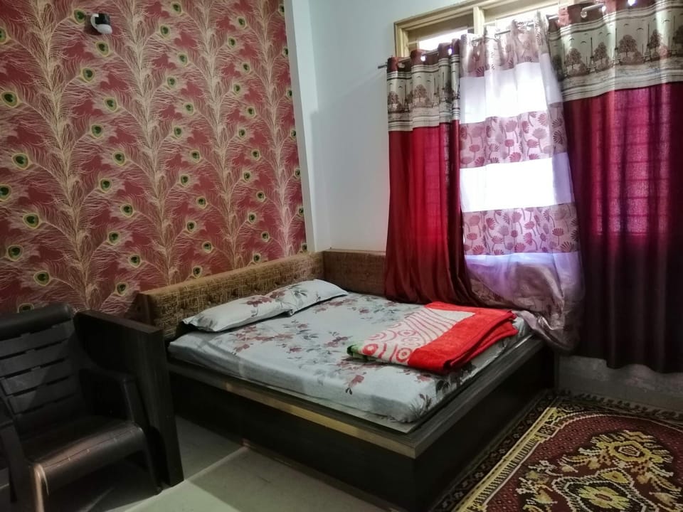 Ashta Lakshmi Tourist Home Stay Bed and Breakfast in India