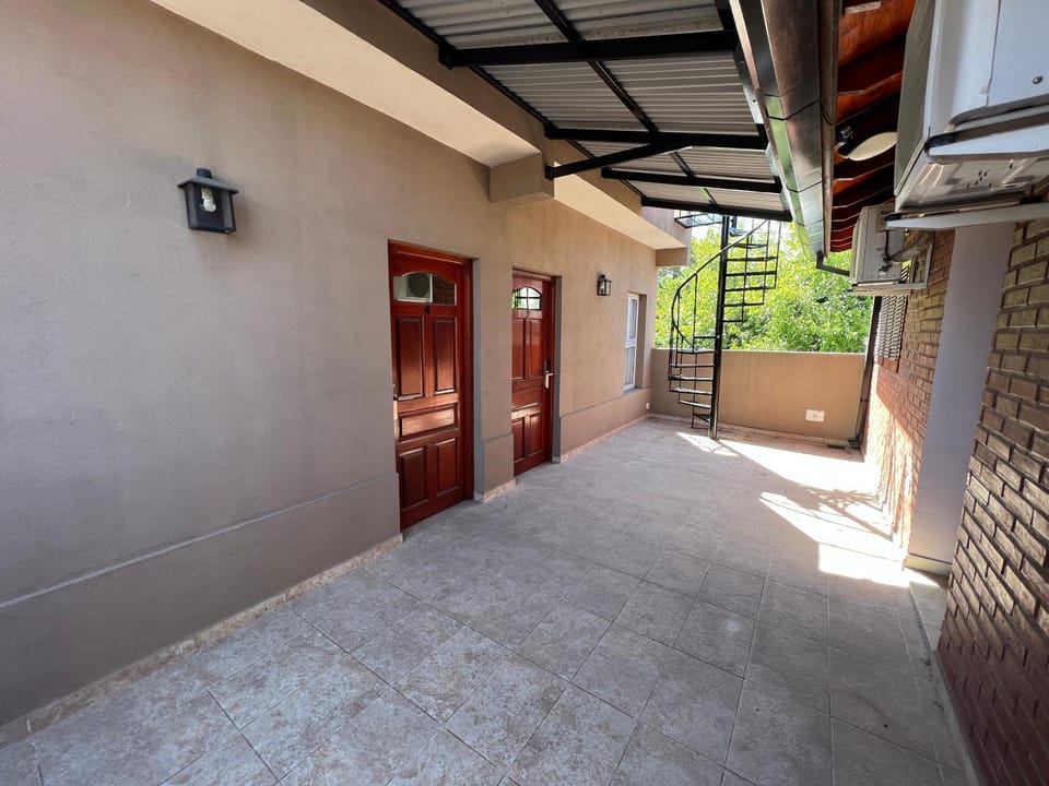 Patio, Balcony/Terrace
