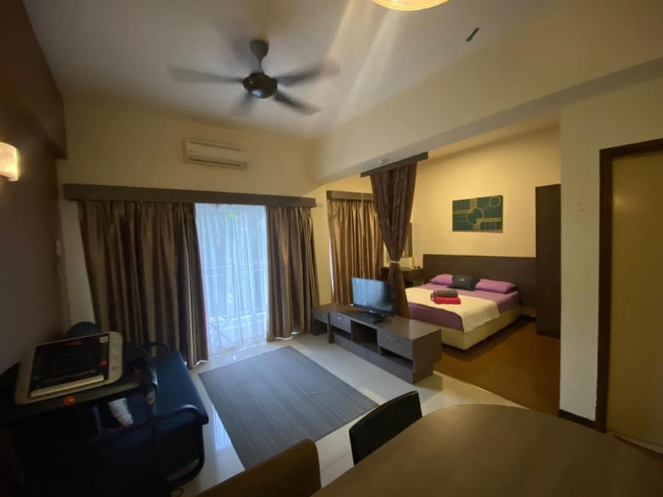 Bed, View (from property/room), Living room, Photo of the whole room