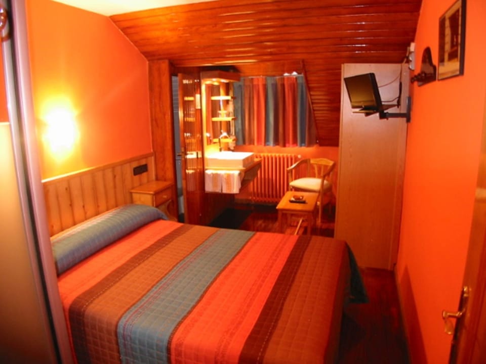 TV and multimedia, Bedroom