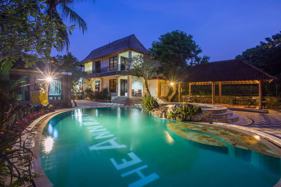 Swimming pool