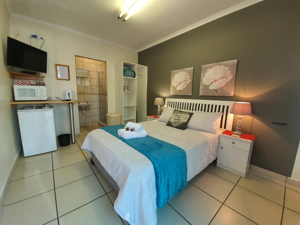 Tehillah Guesthouse Bed and Breakfast in South Africa