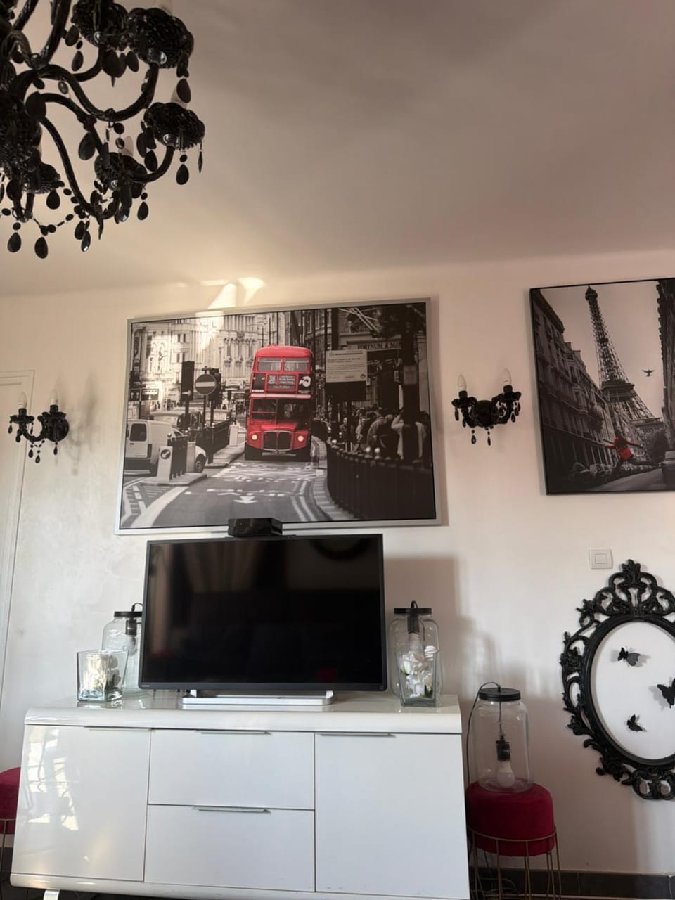 Appartement Moderne Menton Apartment in Roquebrune-Cap-Martin