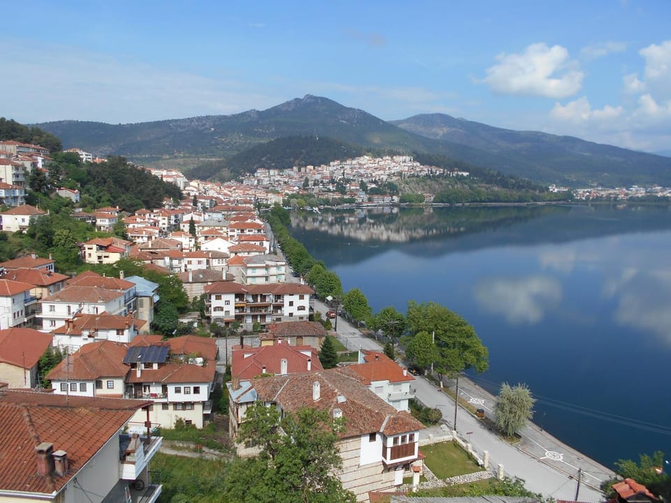 Natural landscape, City view, Lake view, Location