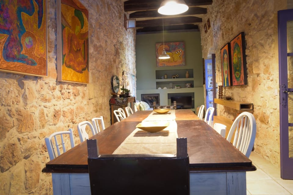 Ta Skorba Farmhouse Mgarr Country House in Saint Paul's Bay