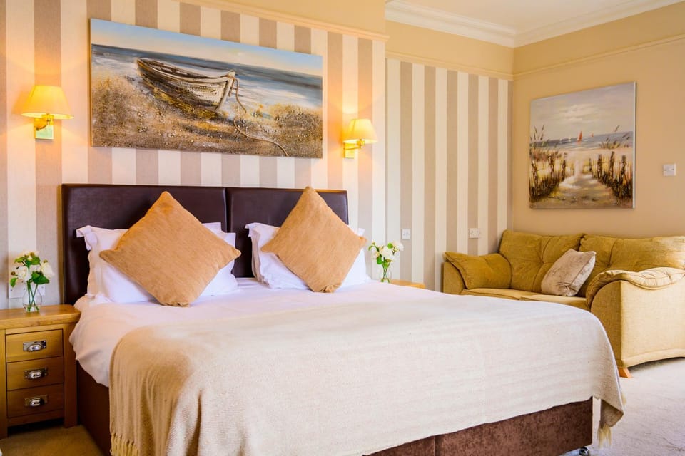 Bed, Photo of the whole room