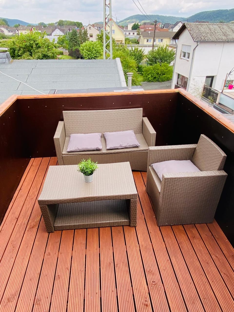 Natural landscape, View (from property/room), Balcony/Terrace, Seating area, Mountain view