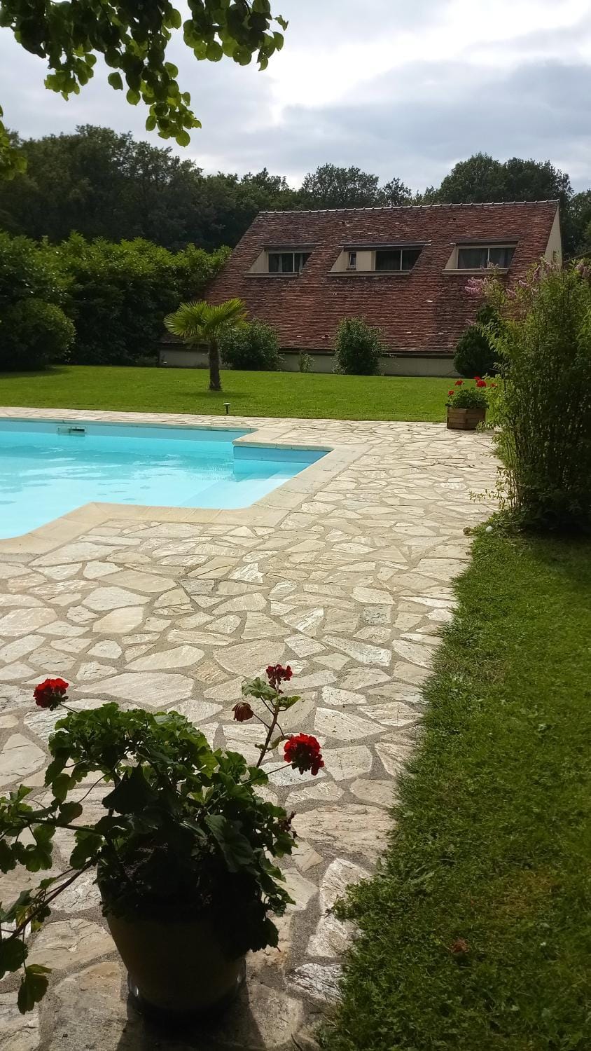 Villa Dikaria Bed and Breakfast in Bourgogne-Franche-Comté
