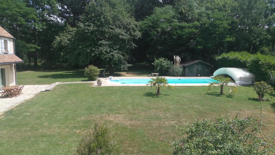 Villa Dikaria Bed and Breakfast in Bourgogne-Franche-Comté