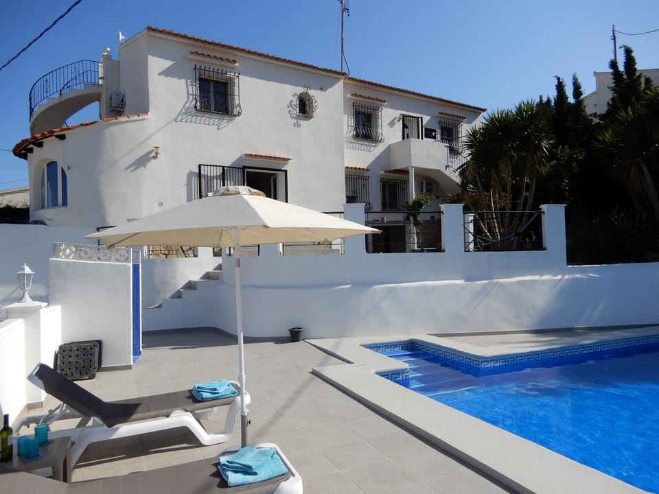 Property building, Garden view