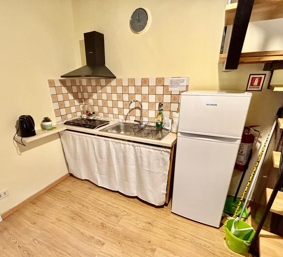 Kitchen or kitchenette, pet friendly, stove