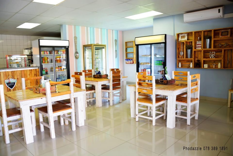 Property building, Restaurant/places to eat
