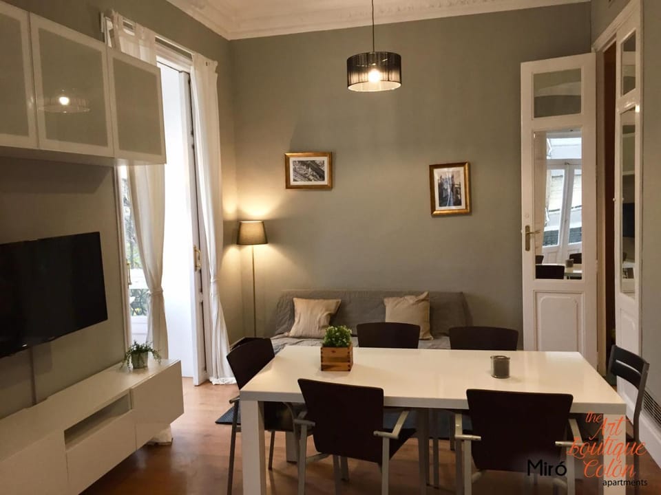 The Art Boutique Colon Apartment in Valencia