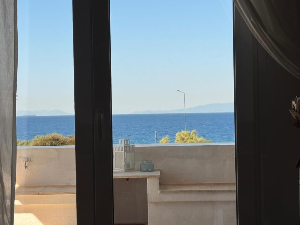 Sarwnisland Villa in East Attica Regional Unit, Greece