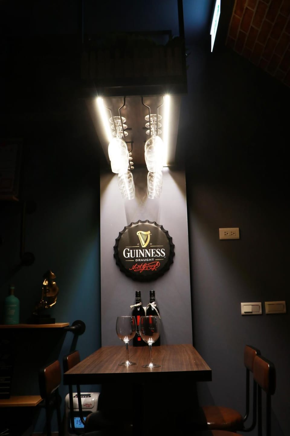 Lounge or bar