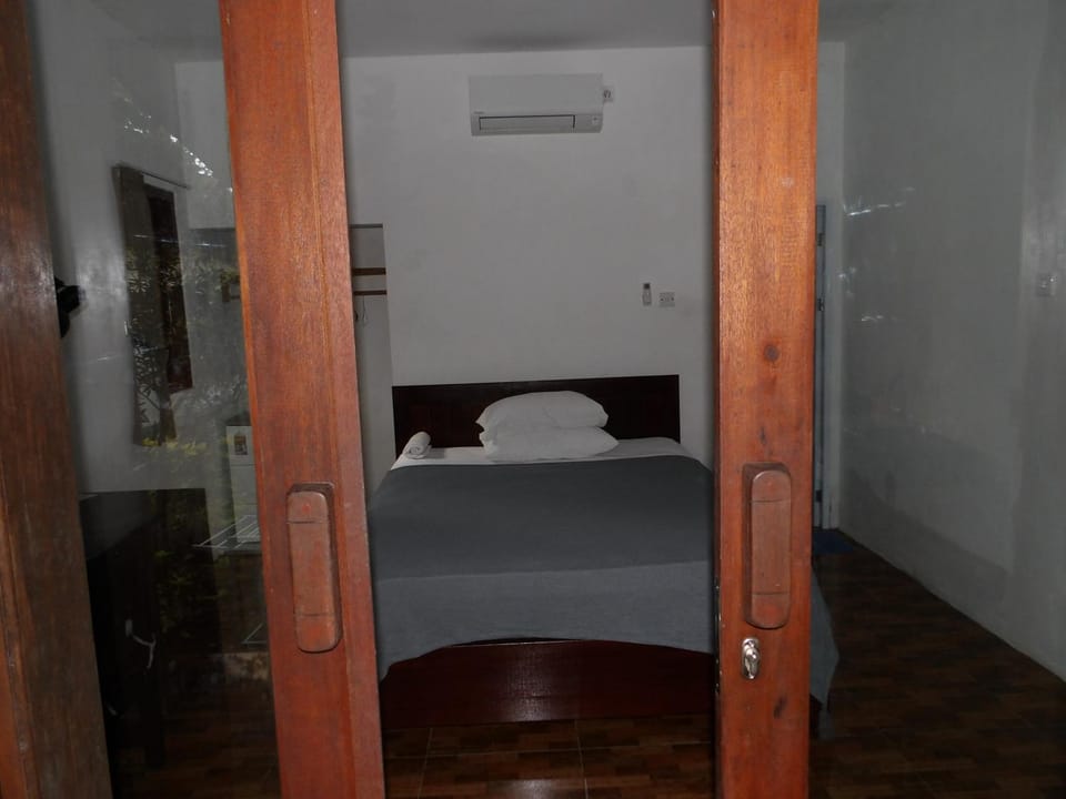 Lala Home Stay Bed and Breakfast in Bali
