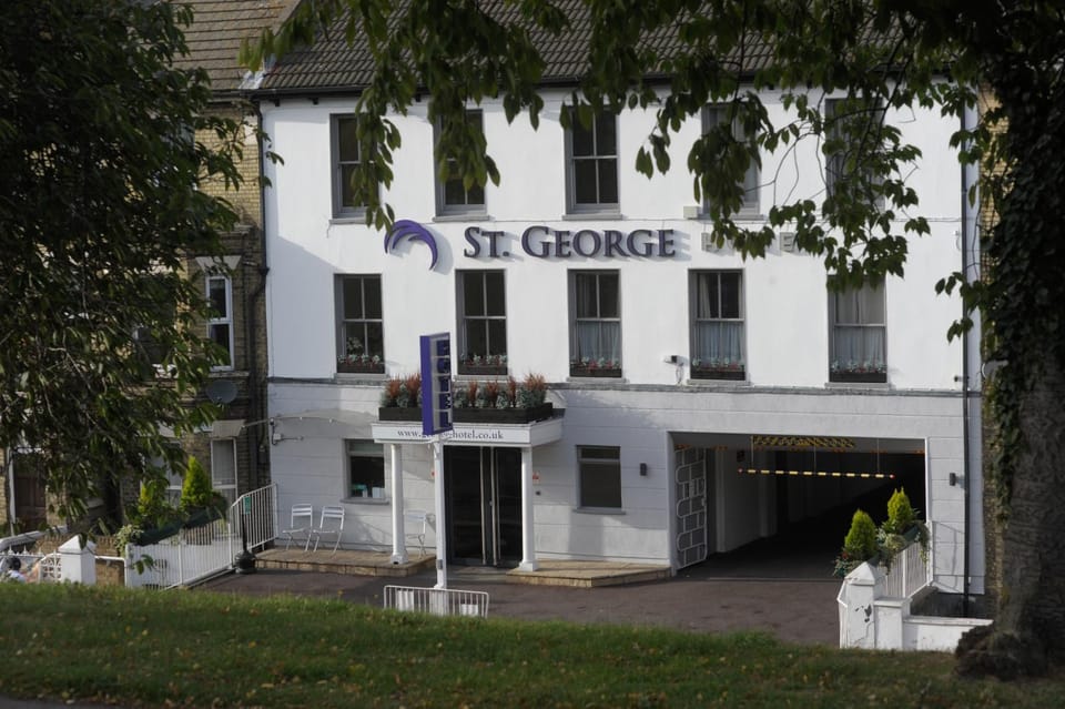 Property building, Facade/entrance
