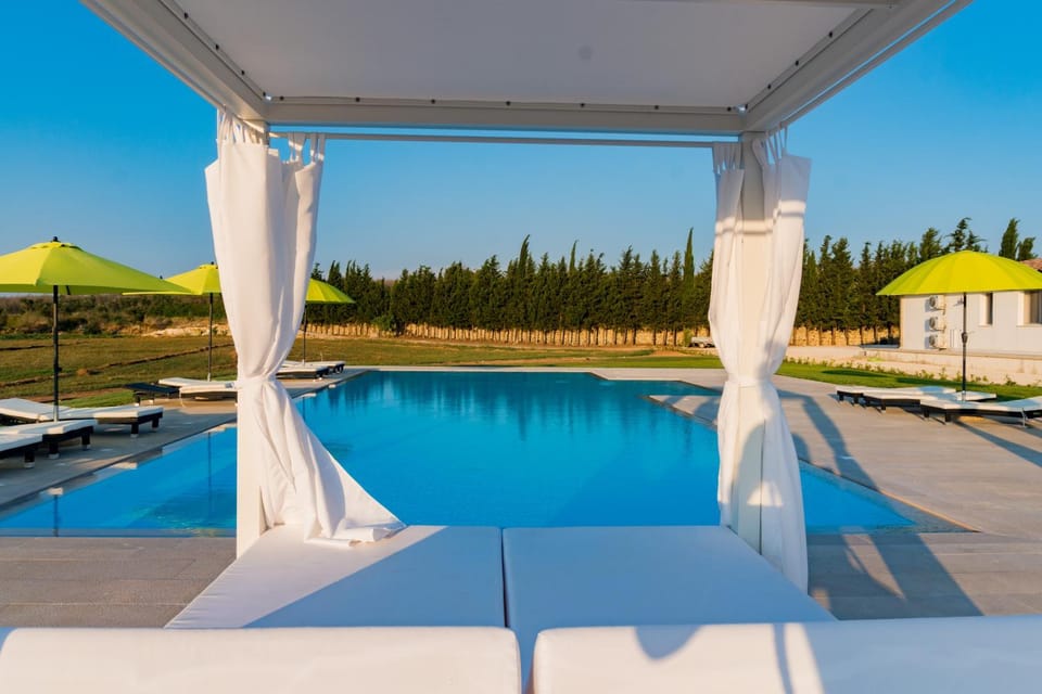 Villa Casale Farm Stay in Apulia