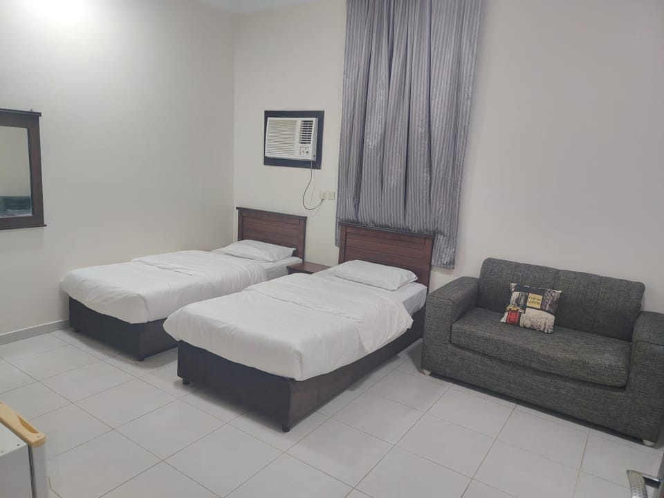 شقق البسام Apartment hotel in Al Madinah Province