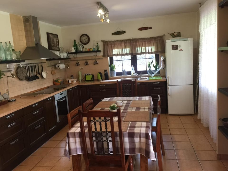 Dining area, Breakfast