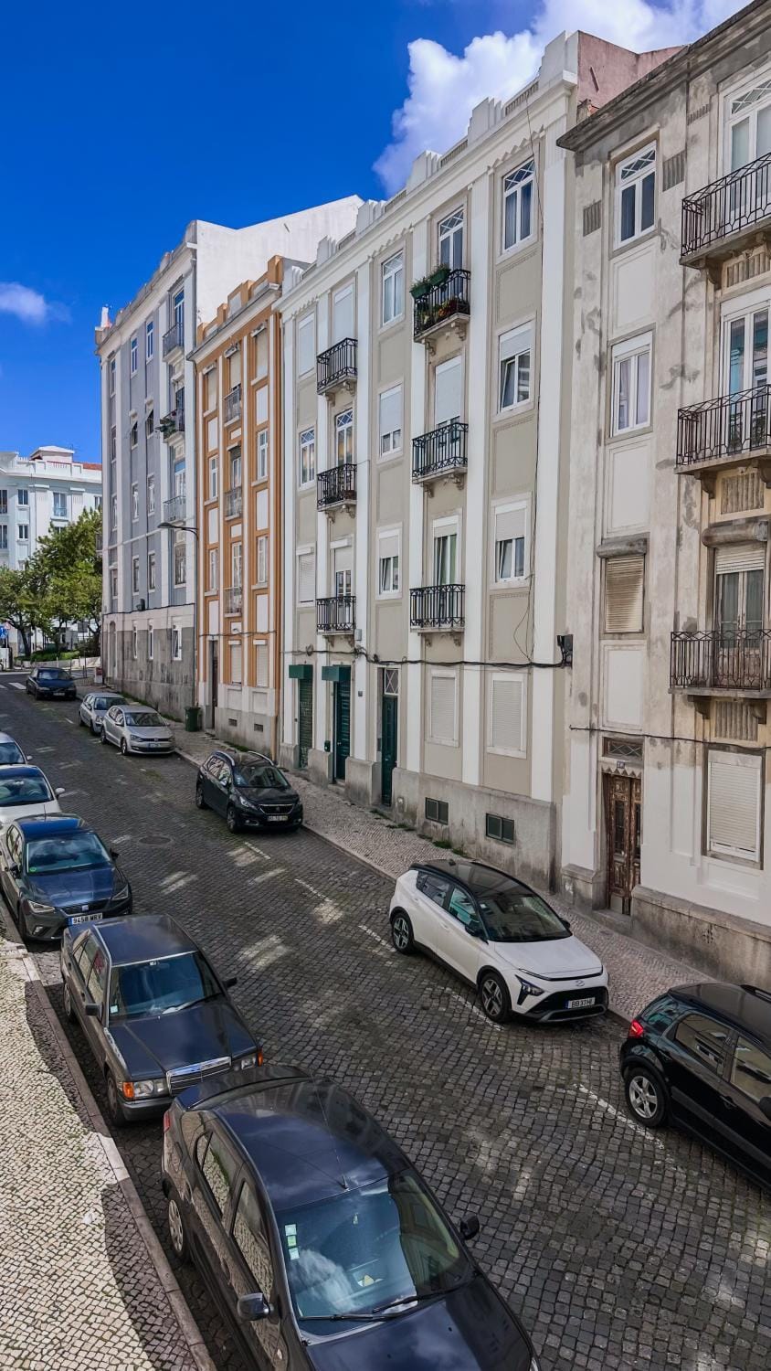 City view, Street view