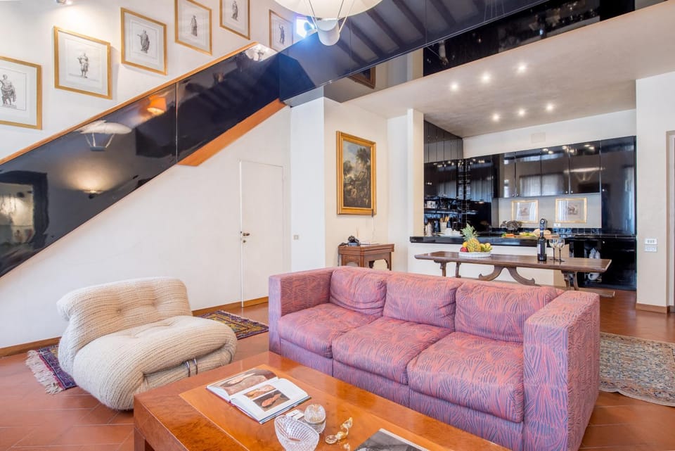 Kitchen or kitchenette, Living room, Dining area