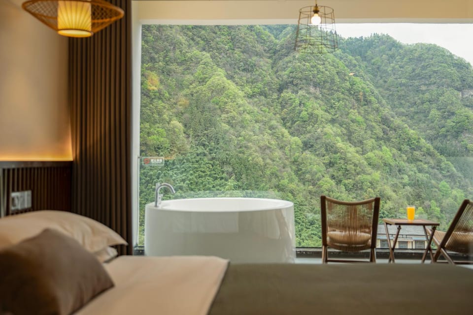 View (from property/room), Mountain view