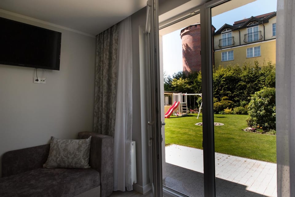 Patio, Garden, View (from property/room), Balcony/Terrace, Evening entertainment, Garden view