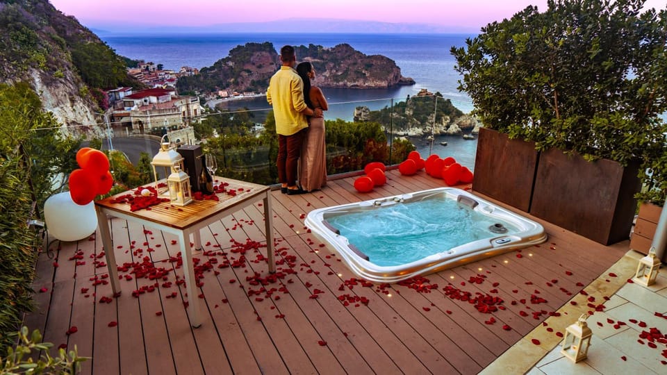 Day, Natural landscape, Sea view, Swimming pool
