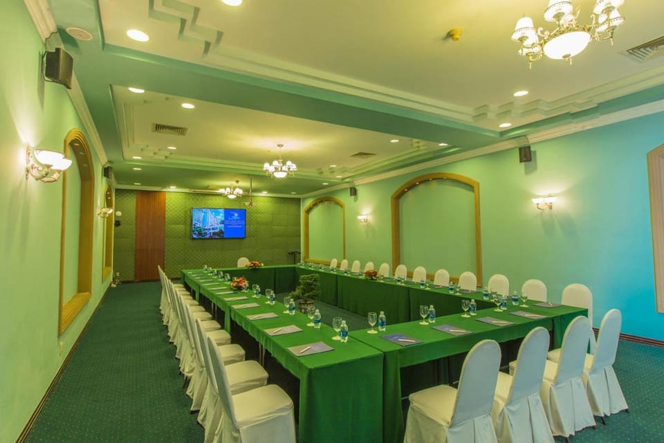 Yasaka Saigon Nha Trang Hotel & Spa Hotel in Nha Trang