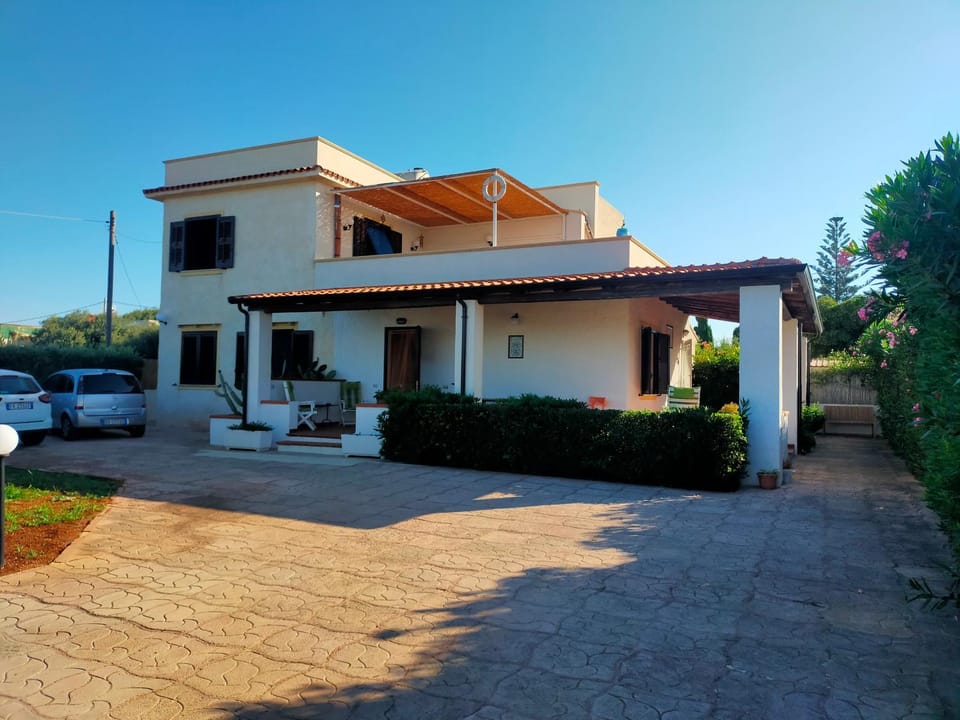 Casa&Mare Mazara del Vallo House in Sicily