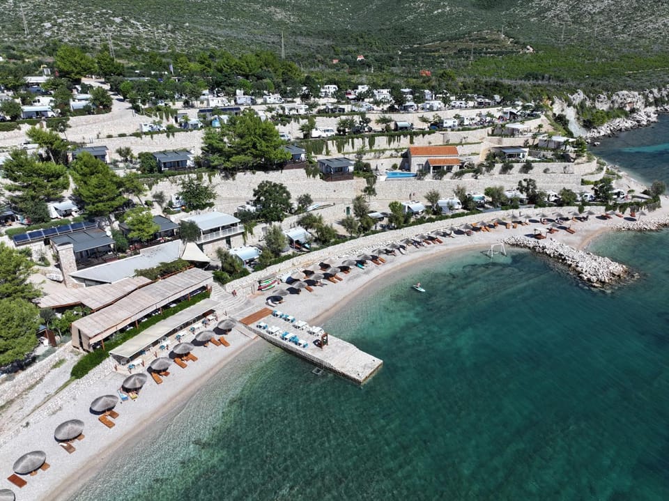 Property building, Bird's eye view, View (from property/room), Beach, Area and facilities, Open Air Bath