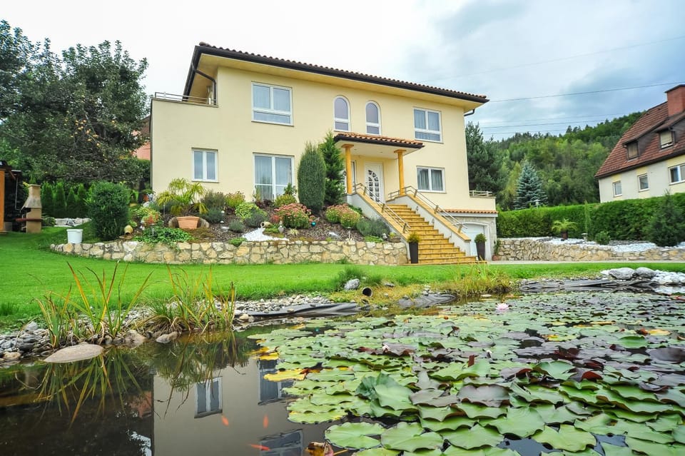 Ferienwohnung Regina Bed and Breakfast in Styria
