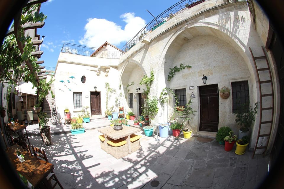 Garden, Internal: Not applicable to any particular room