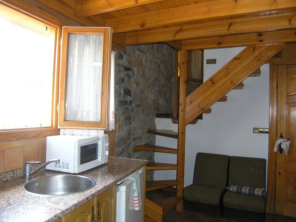 Kitchen or kitchenette, Other