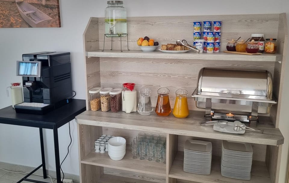 Breakfast, Buffet breakfast