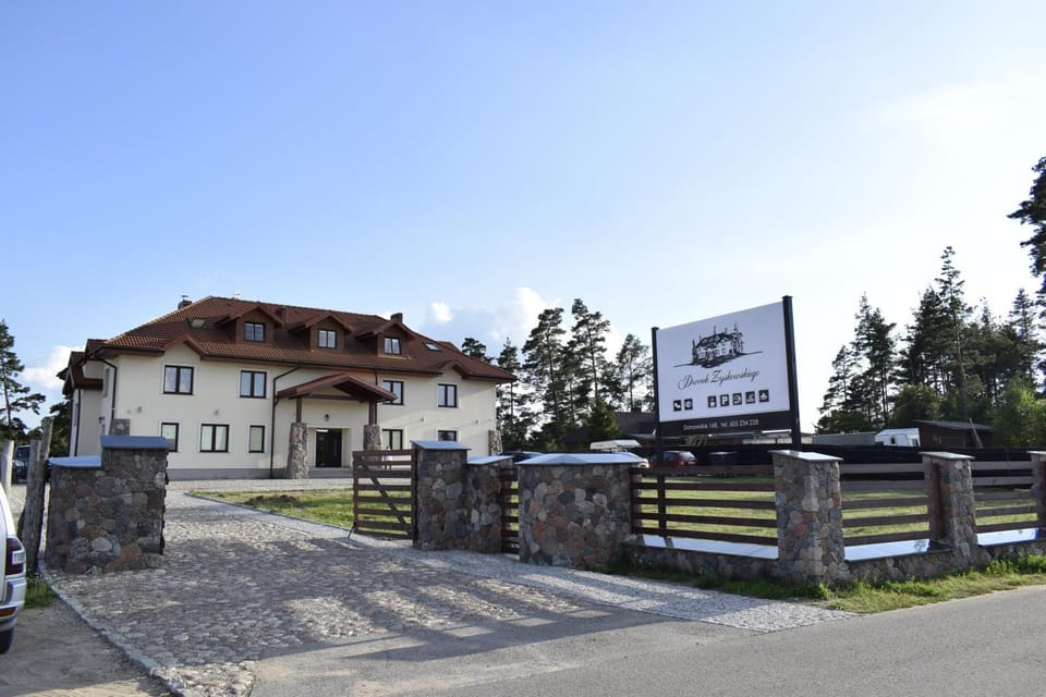 Dworek Zyskowskiego Farm Stay in Lithuania