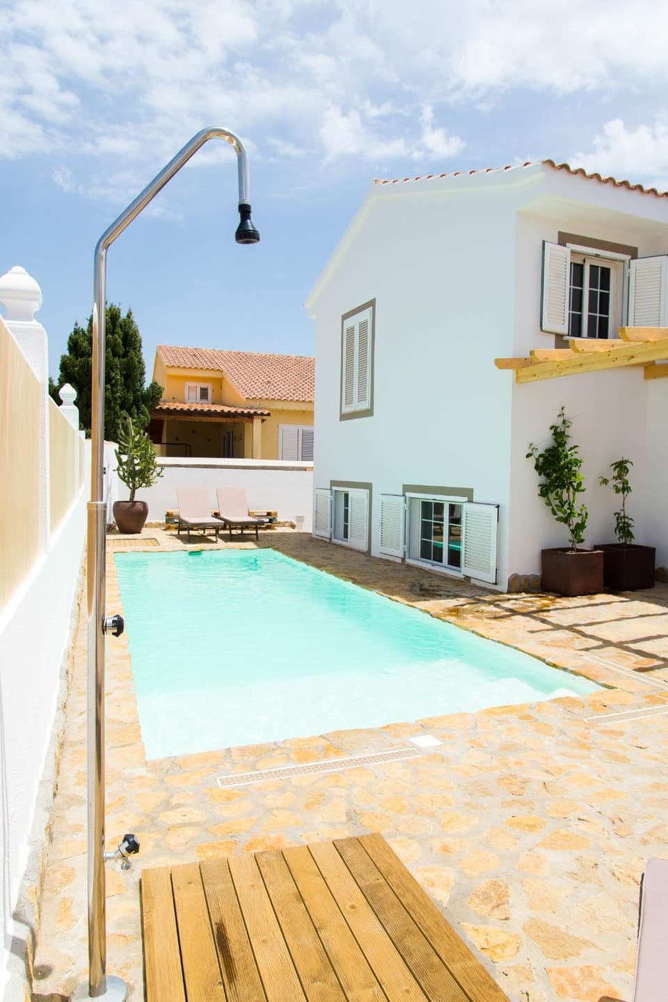 Property building, Pool view, Swimming pool
