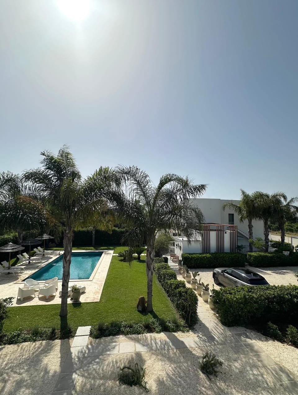 Property building, Day, Natural landscape, Garden view, Pool view, Swimming pool, Parking, sunbed