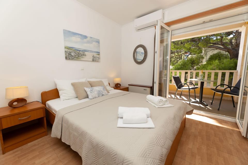 VILLA NINA, MAKARSKA Apartment in Makarska