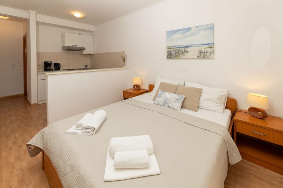 VILLA NINA, MAKARSKA Apartment in Makarska