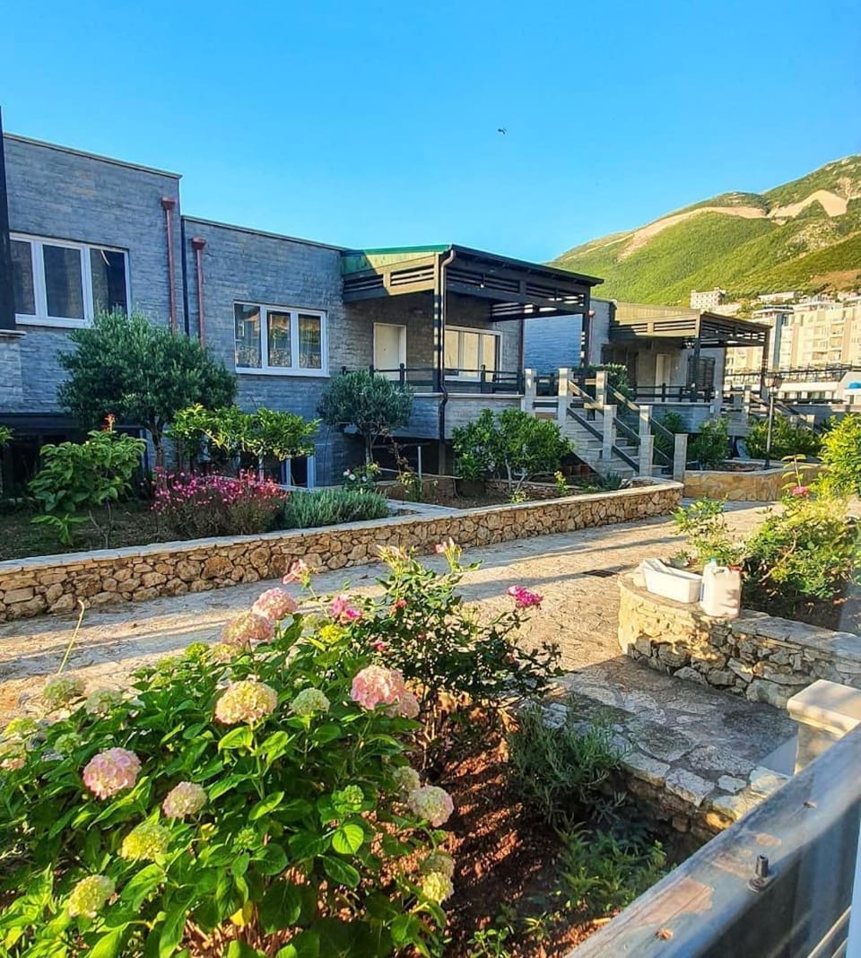 Property building, Spring, Day, Natural landscape, Garden, Garden view, Mountain view