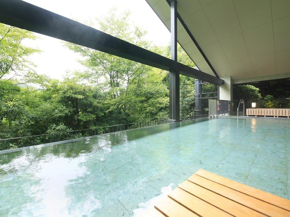 Hot Spring Bath, Area and facilities, Open Air Bath