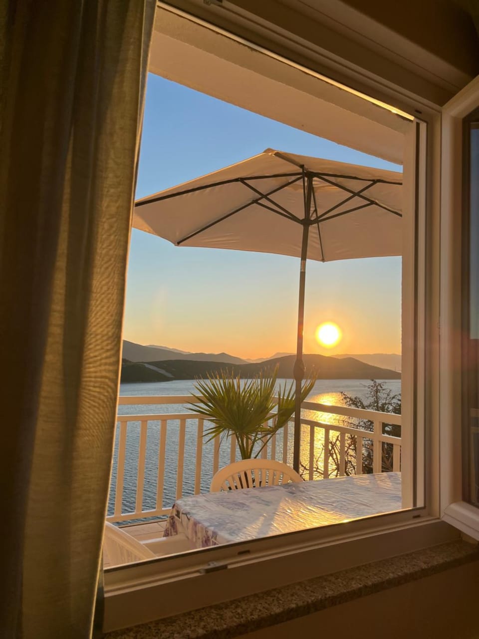 Guest House Life Bed and Breakfast in Neum