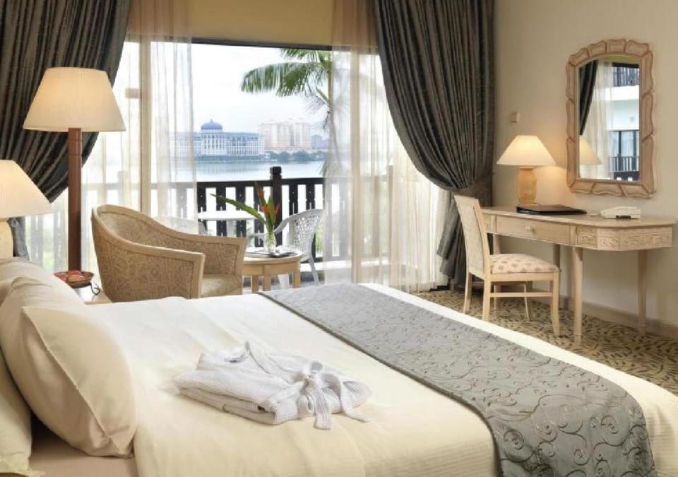 Balcony/Terrace, Bedroom