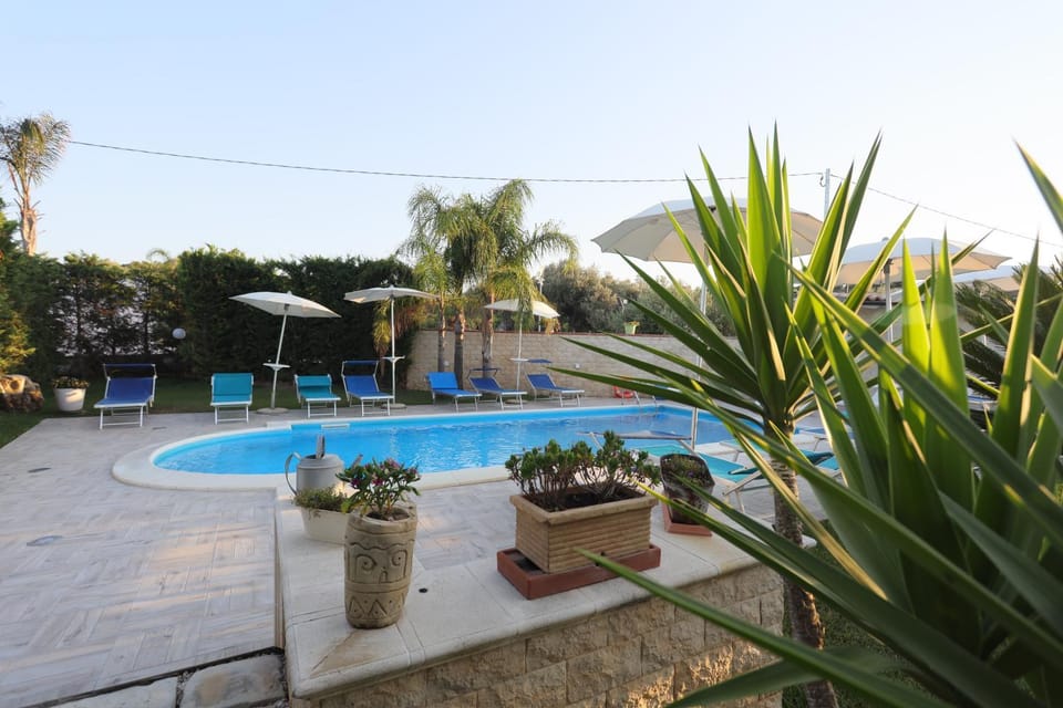 Pool view, Swimming pool
