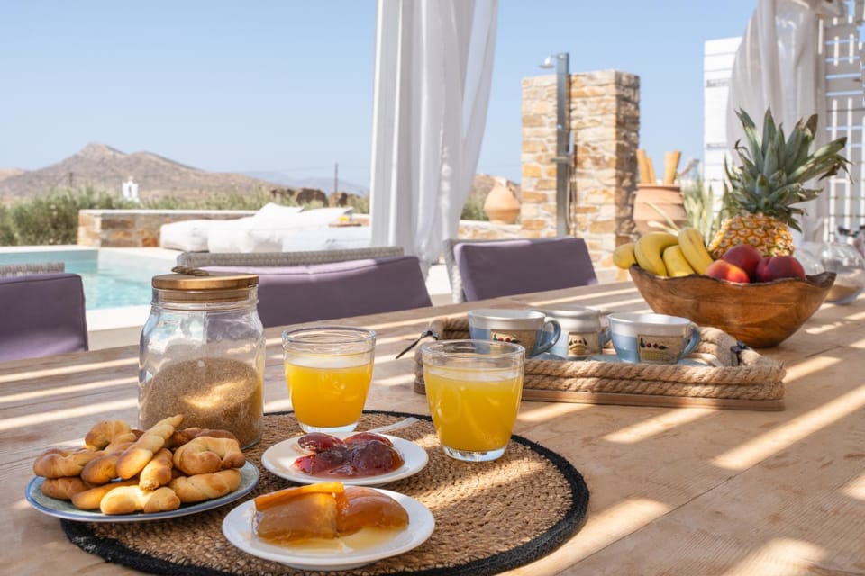 Day, Food and drinks, Pool view, Swimming pool, Breakfast, Drinks