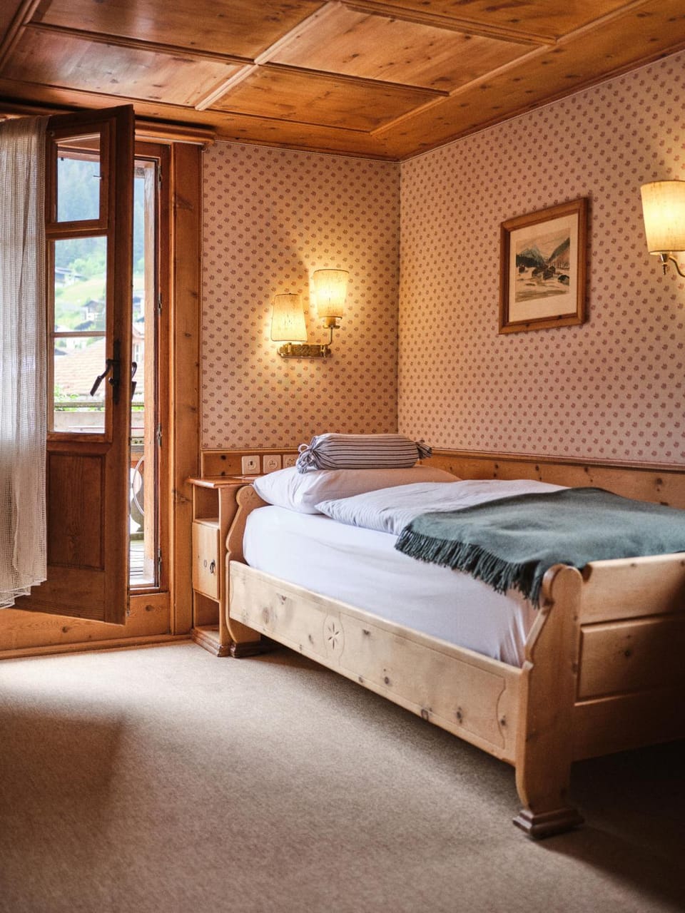 Bed, Balcony/Terrace, Photo of the whole room