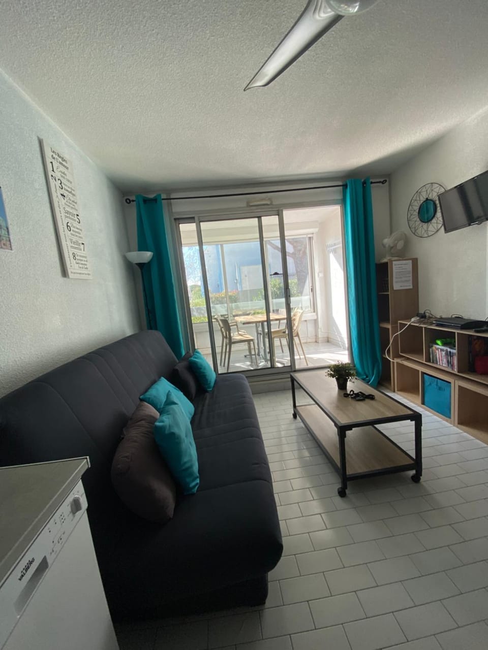 Studio Grau du Roi Floralies II proche plage parking Apartment in Le Grau-du-Roi